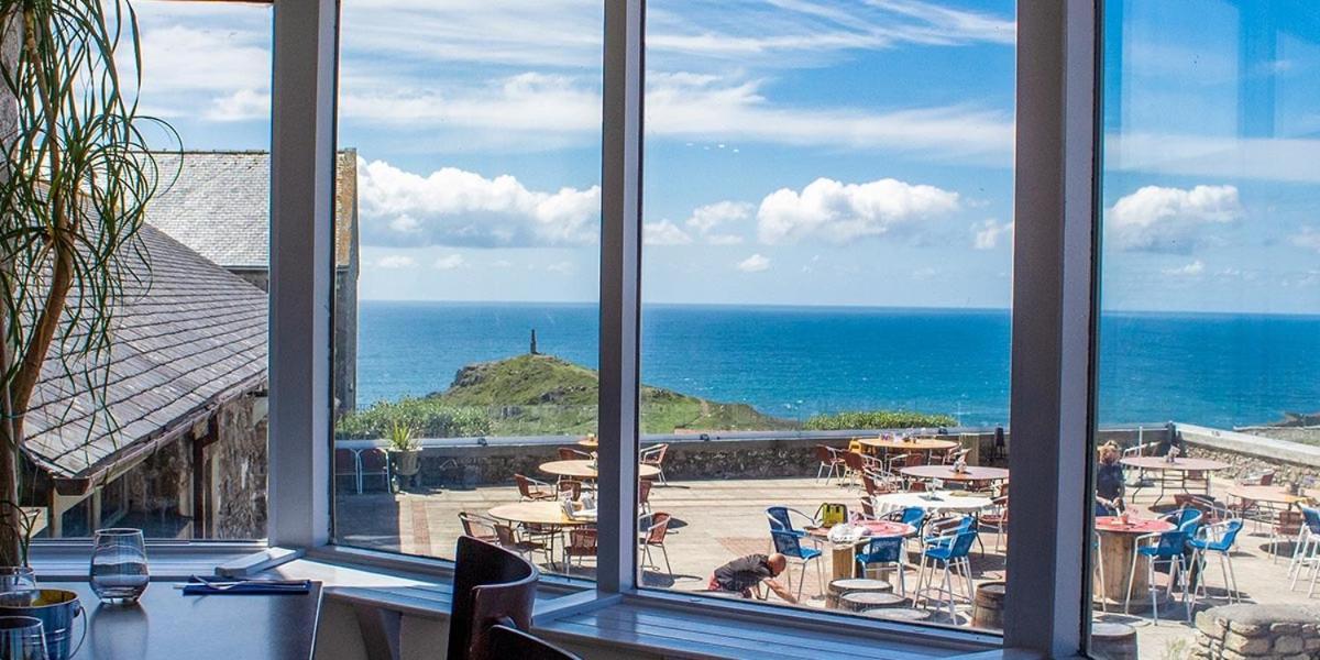 Cape Cornwall Club Bed & Breakfast 3*