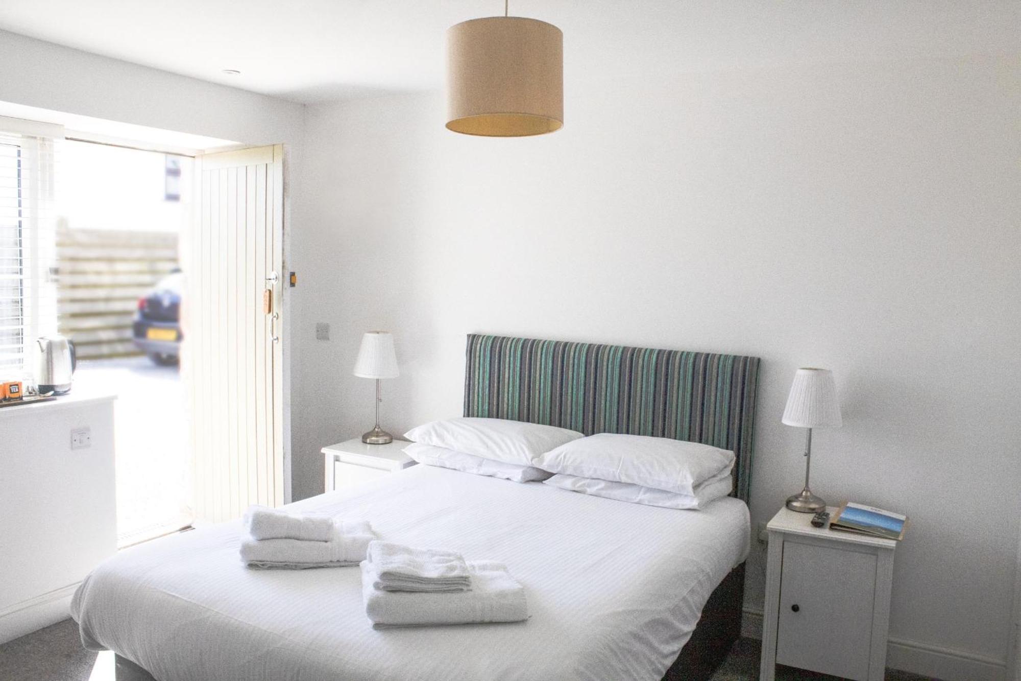 Cape Cornwall Club Bed & Breakfast